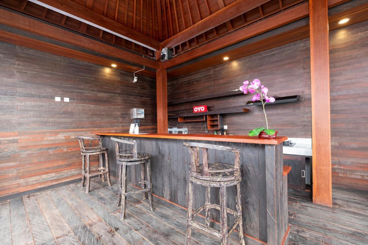 Oyo 3716 Dijobi Hotel Sempidi Luaran gambar